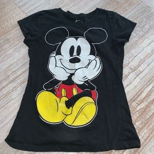 Mickey Mouse T-shirt. Great condition.